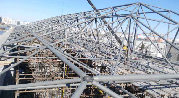 庄河细数网架装配中抉择应用钢结构对室第的优势